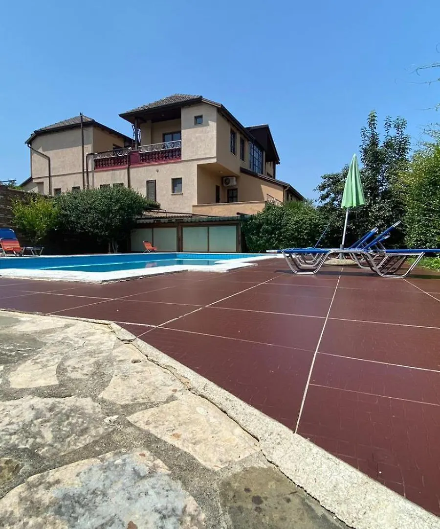 Guest house Villa Mugs Tirana Albania