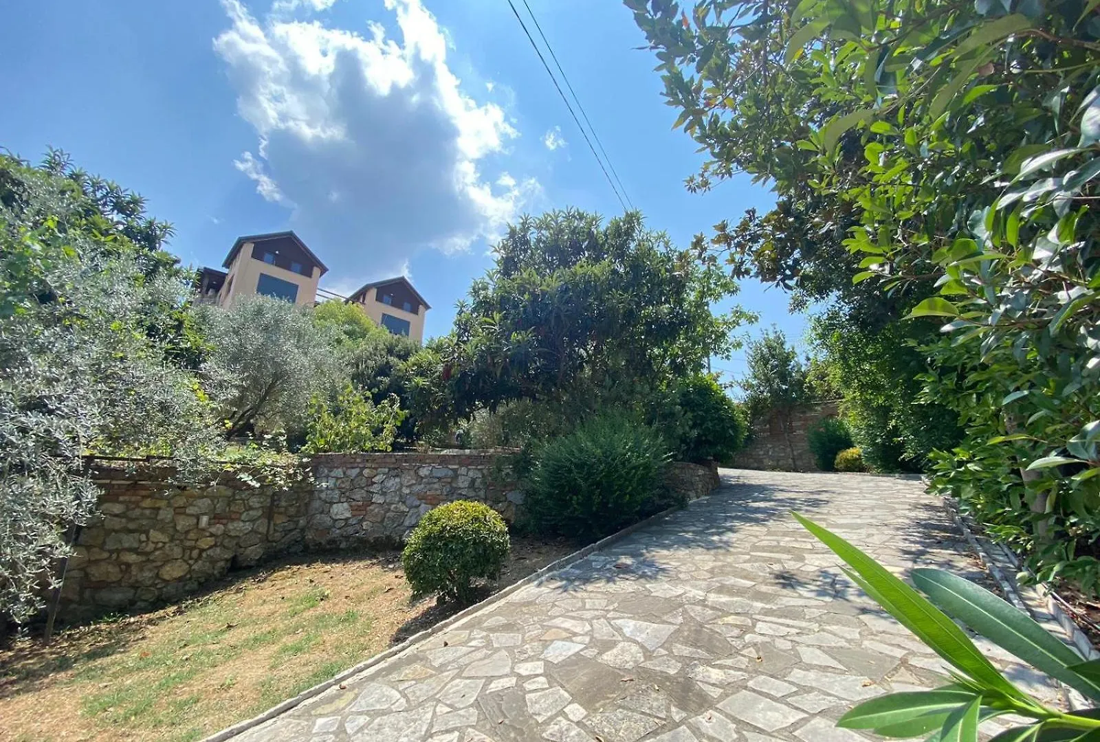 Guest house Villa Mugs Tirana