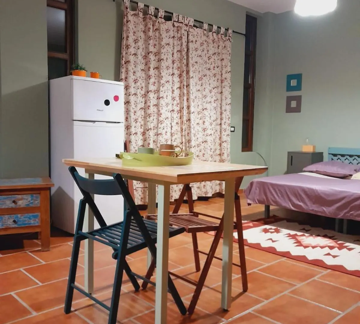 Guest house Villa Mugs Tirana Albania