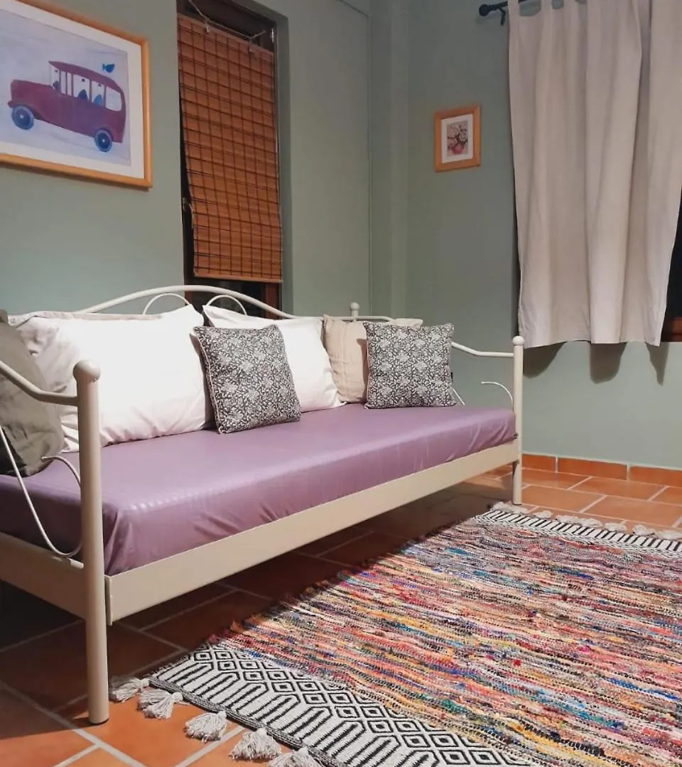 Guest house Villa Mugs Tirana Albania